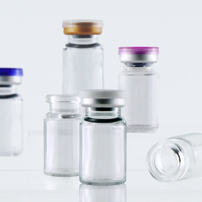 Cyclic Olefin Polymer COP-vials for pharmaceutical storage